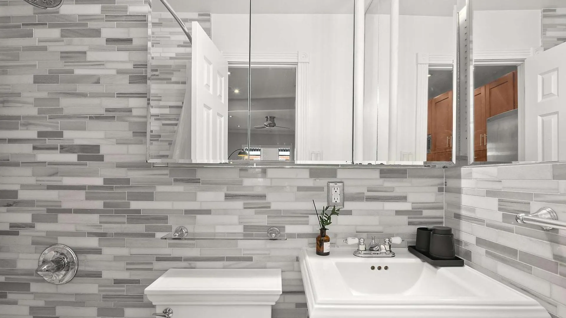 Apartamento Chic Nyc Escape In Vibrant Downtown Nueva York 0*,  Estados Unidos